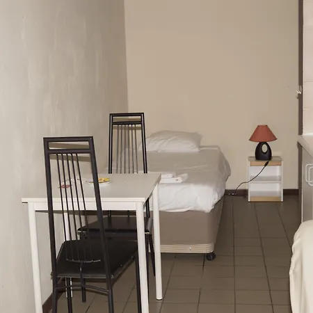 Budget Flats Левен