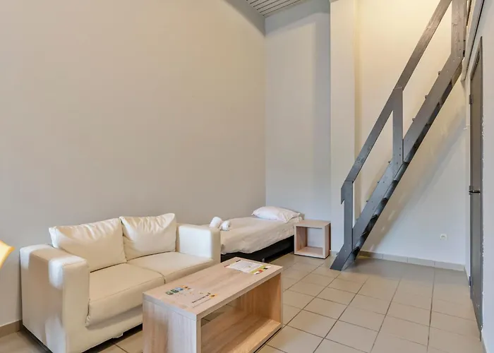 Budget Flats لوفين