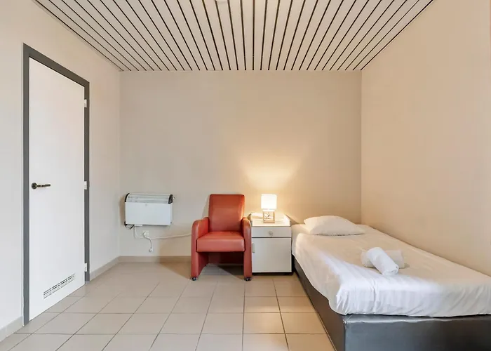 شقة Budget Flats *