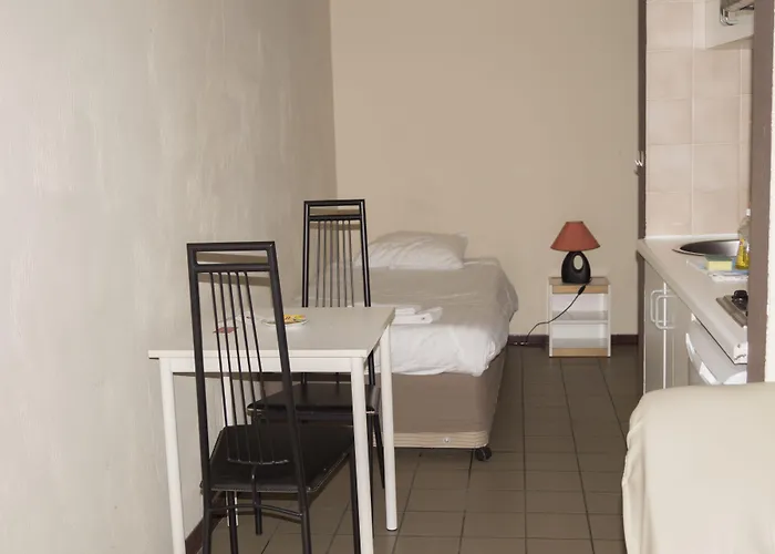 Budget Flats لوفين