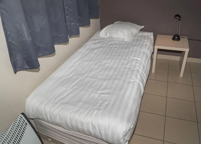 Budget Flats شقة *